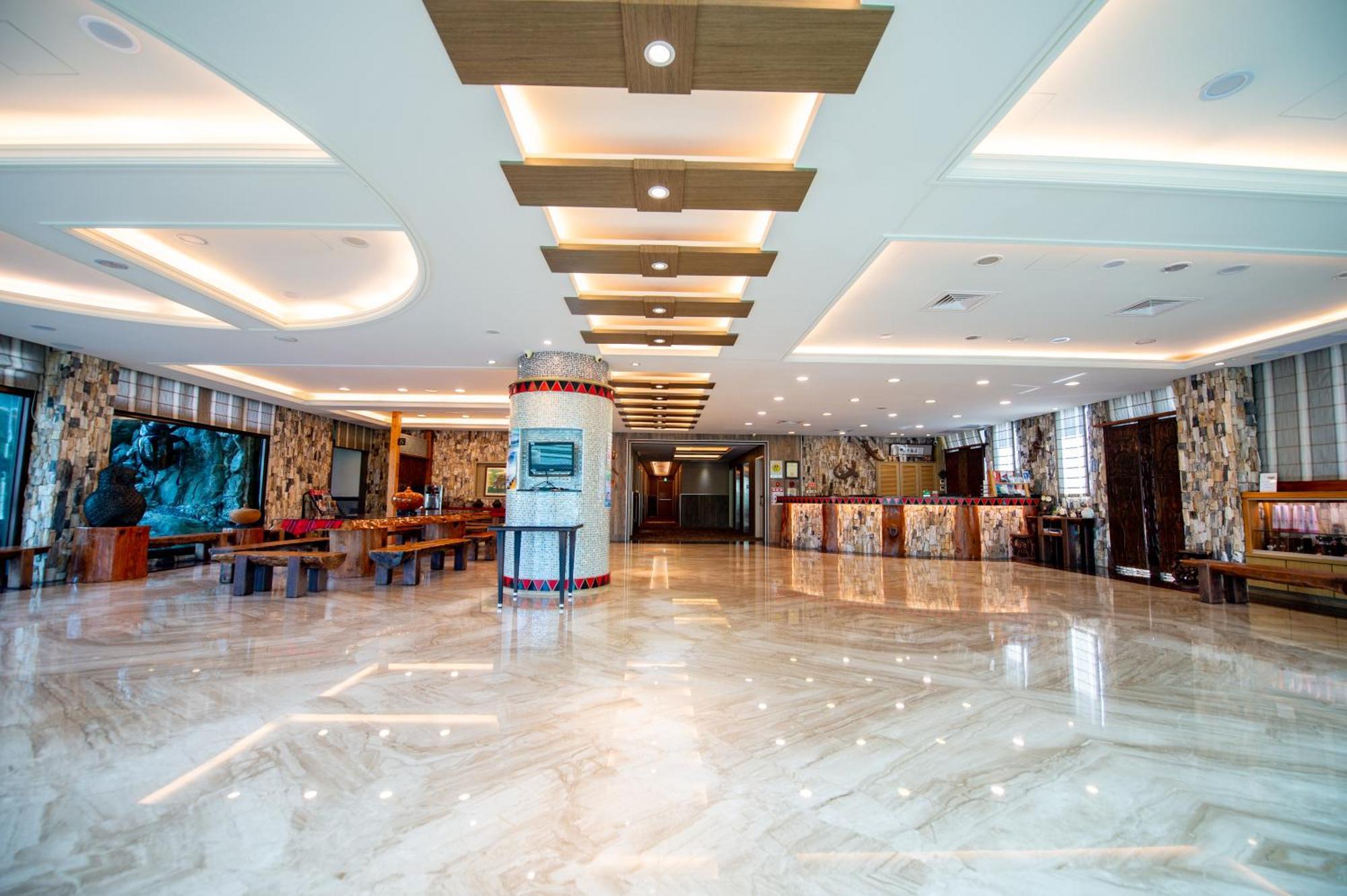 Classic Hotel Shvatan Nantou Εξωτερικό φωτογραφία